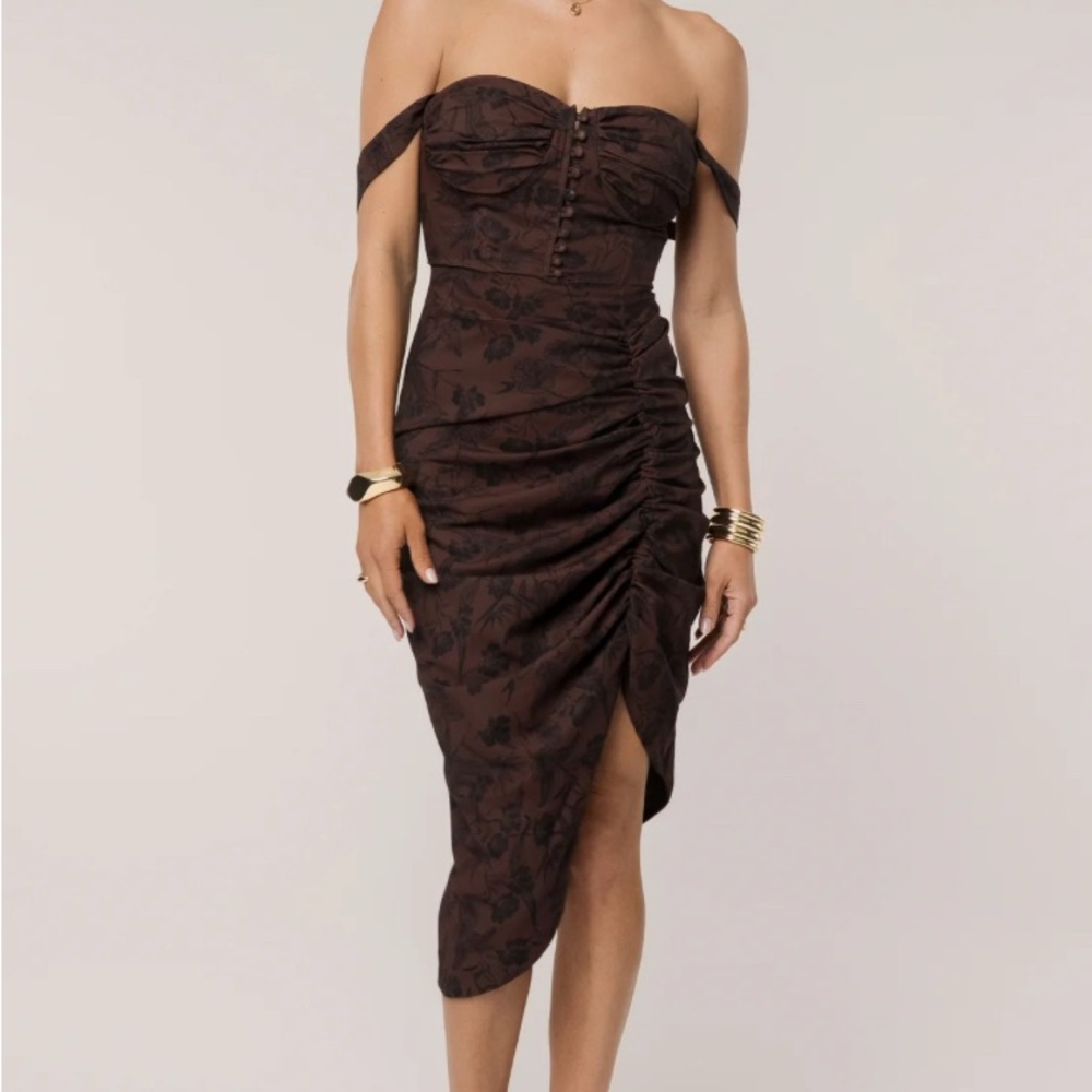 Elegant Off-Shoulder Brown Dress